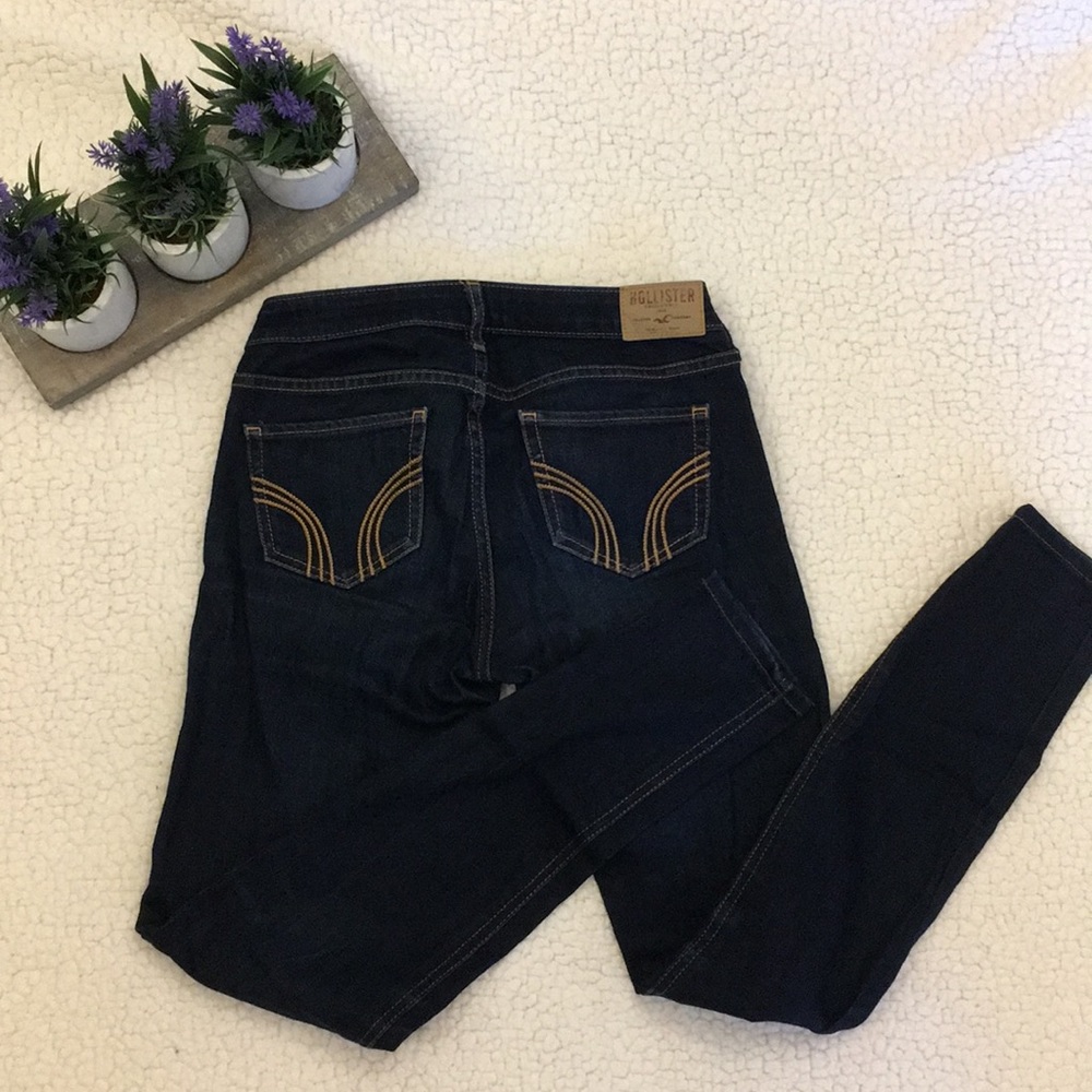 🐥 Hollister Skinny Jean
